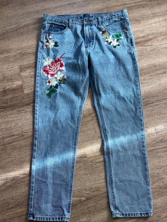 Charlie Charlie Charlotte Denim - Embroidered Floral Jeans Light Wash Straight Leg Cottagecore Boho Peony XL 34